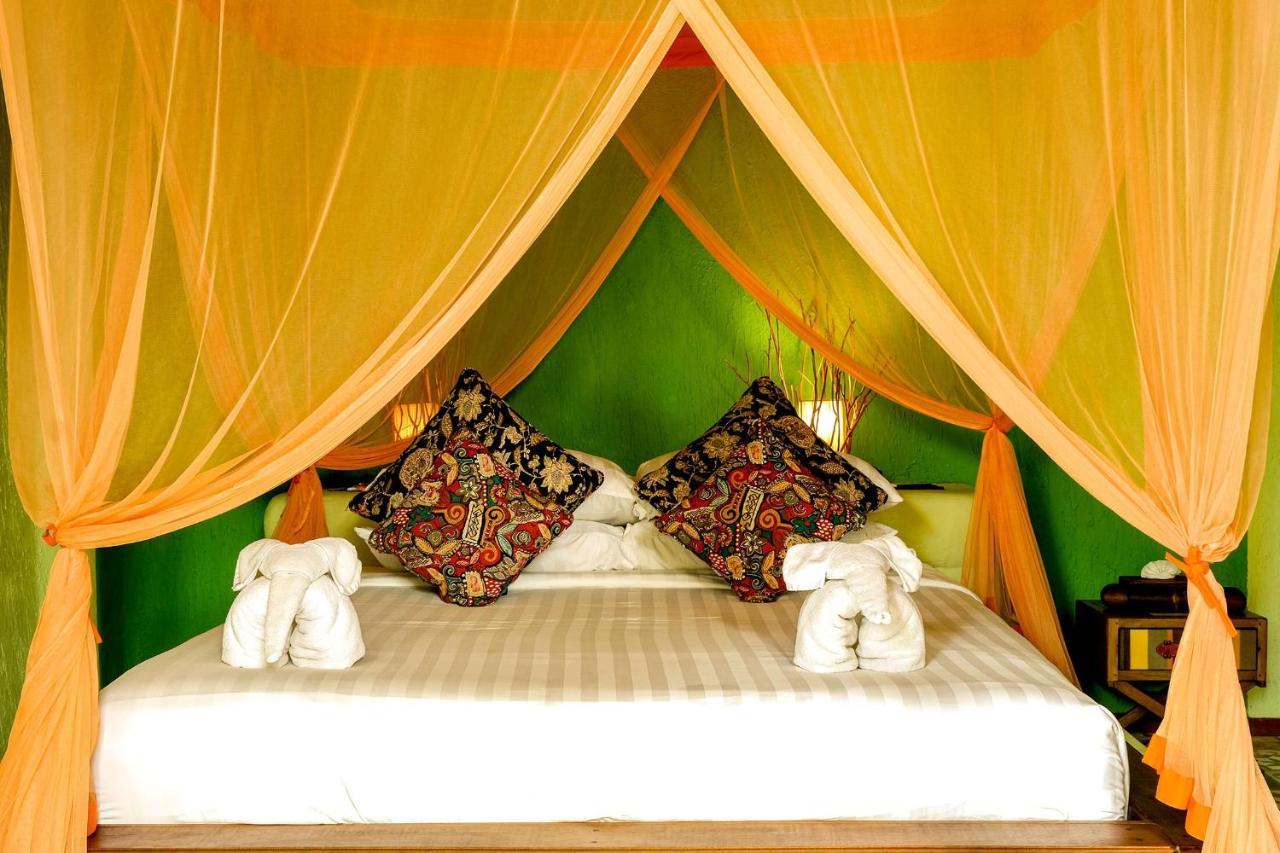 Отель Bali Bohemia Huts Убуд Экстерьер фото