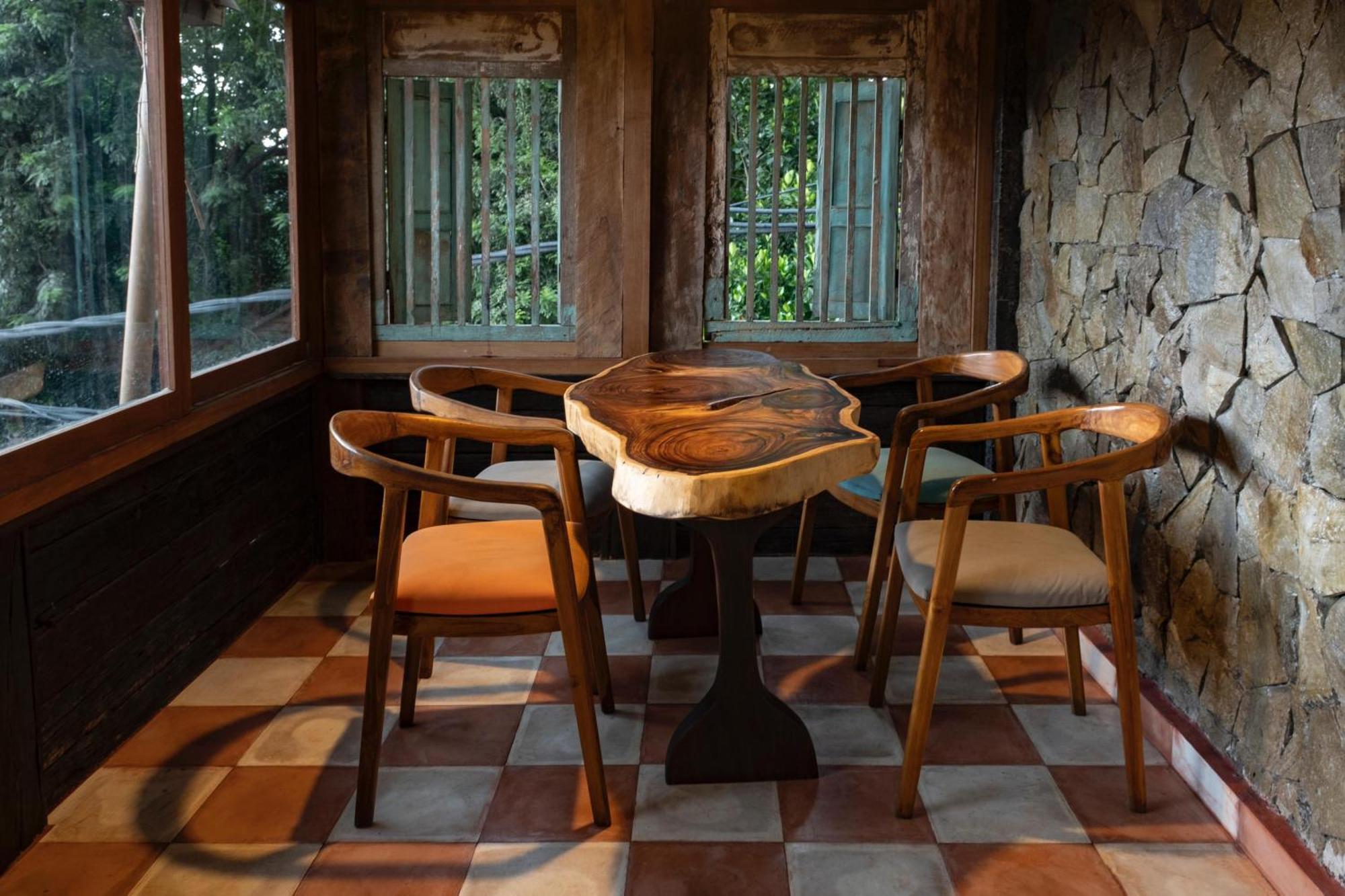 Отель Bali Bohemia Huts Убуд Экстерьер фото