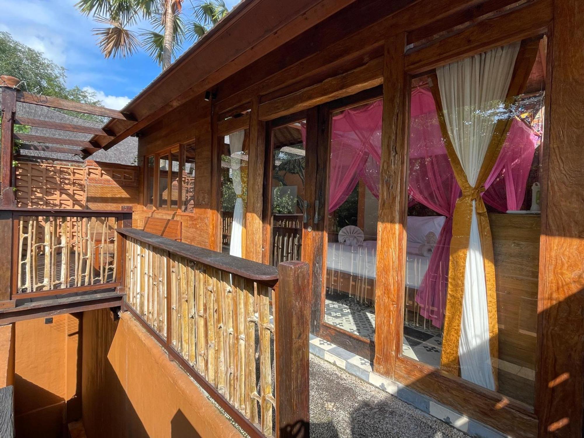 Отель Bali Bohemia Huts Убуд Экстерьер фото