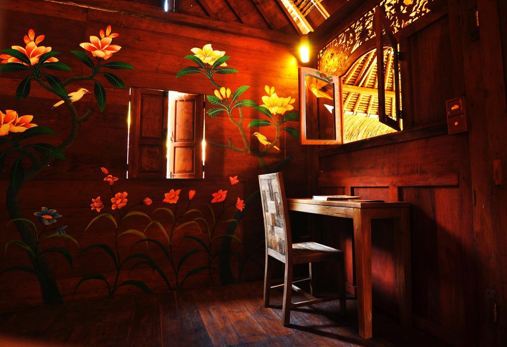 Отель Bali Bohemia Huts Убуд Экстерьер фото