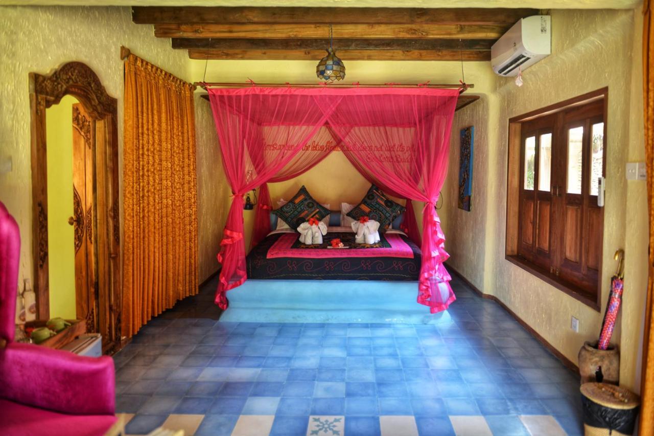 Отель Bali Bohemia Huts Убуд Экстерьер фото